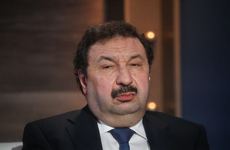 Владимир Мау.
