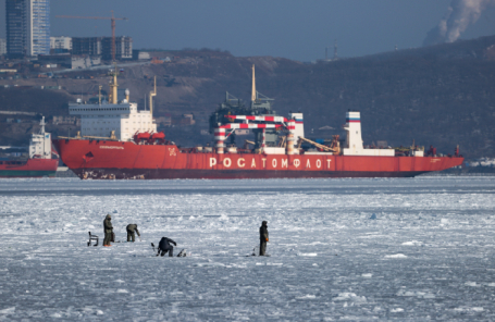 Российский атомный контейнеровоз с грузом для строящейся АЭС «Руппур» (Бангладеш).
