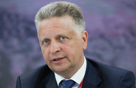 Максим Соколов.