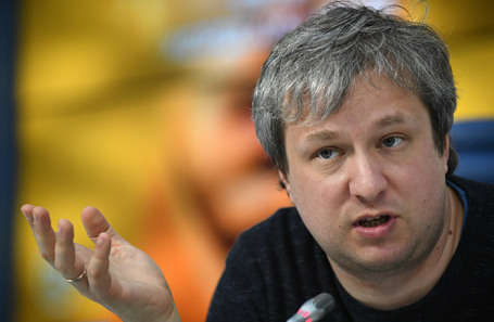 Антон Долин.