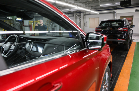 Автомобиль SWM на церемонии запуска производства китайских автомобилей SWM на заводе «Автотор». 