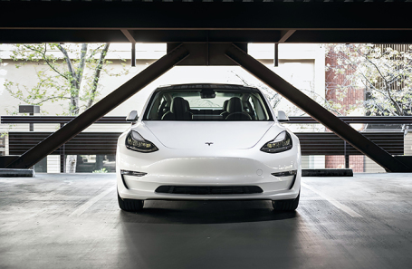 Tesla Model Y.