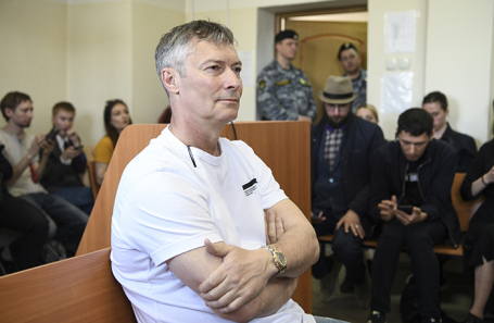 Бывший мэр Екатеринбурга Евгений Ройзман (признан в РФ иноагентом) во время рассмотрения по существу уголовного дела о дискредитации Вооруженных сил РФ в Октябрьском районном суде.