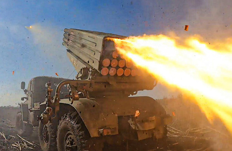 Работа расчетов РСЗО «Град» Западного военного округа в зоне СВО.