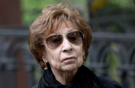 Лия Ахеджакова.