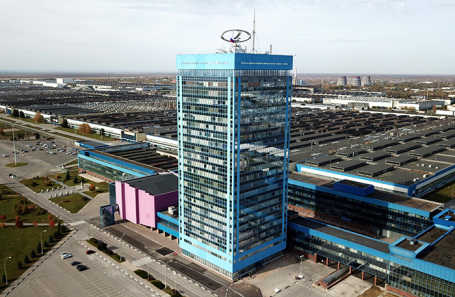 Завод «АвтоВАЗ» в Тольятти.