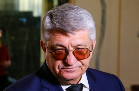 Режиссер Александр Сокуров.