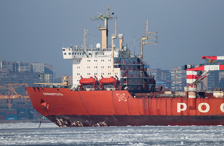 Атомный контейнеровоз «Севморпуть».