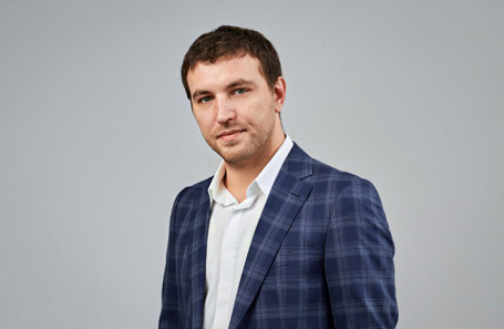 Валентин Смоляков.