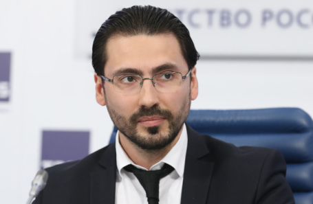 Максим Овчинников.