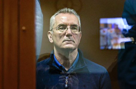 Иван Белозерцев.