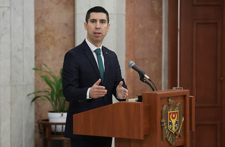 Михай Попшой.