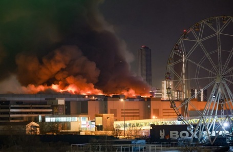 Пожар после теракта в «Крокусе».