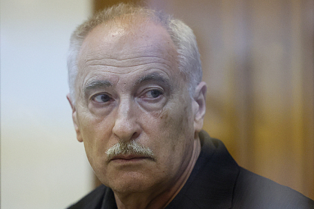 Профессор МФТИ Валерий Голубкин.
