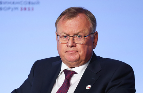 Глава ВТБ Андрей Костин: проблема с накопившимися рупиями «рассосалась»