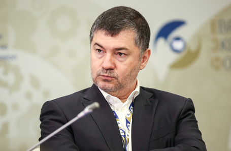 Роберт Уразов.