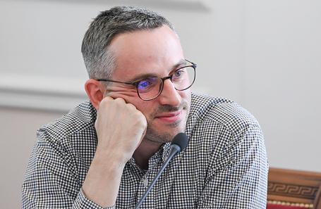 Дмитрий Колезев.