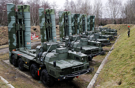 Cистемы ПВО С-400.