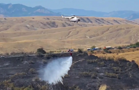 Тушение пожара под Феодосией.