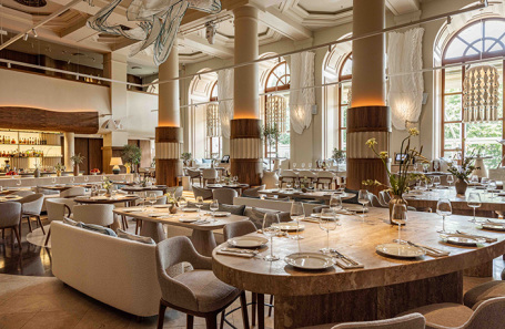 Интерьер ресторана Zea.