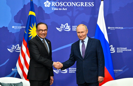 Анвар Ибрагим и Владимир Путин.