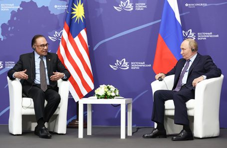 Анвар Ибрагим и Владимир Путин.