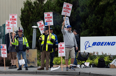 https://cdn.bfm.ru/news/maindocumentphoto/2024/09/14/boeing.jpg