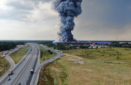 Пожар на складе Ozon под Истрой. 3 августа 2022 года.