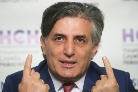 Эльман Пашаев.