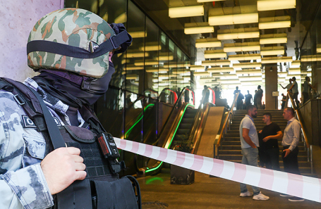 Обстановка у бизнес-центра «Романов Двор» в Москве.