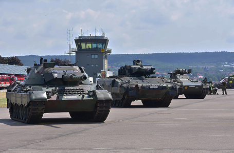 Немецкие танки Leopard 1А5.