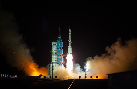 Запуск «Шэньчжоу-19».