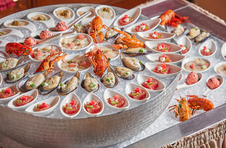 Бранч в ресторане «Метрополь».