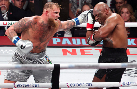 Джейк Пол и Майк Тайсон.