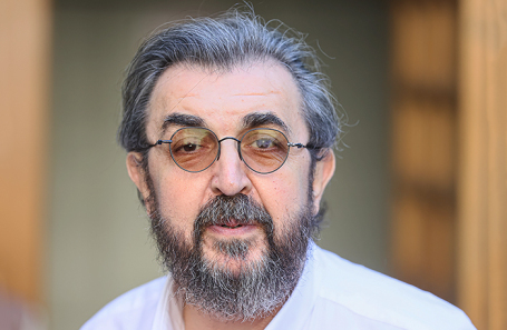 Ректор школы-студии МХАТ, заслуженный артист России, заслуженный деятель искусств Игорь Золотовицкий.