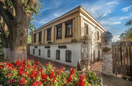 Бутик-отель «Империал» в Суздале это бережно отреставрированный памятник  — Дом землемера Пустоханова.