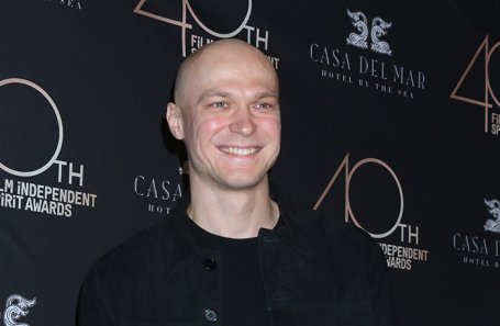 Актер Юра Борисов.