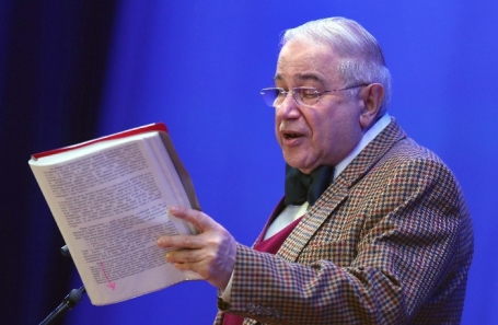 Евгений Петросян.