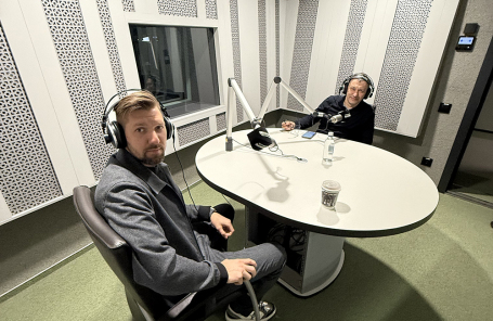 Слева направо: Артем Кромочкин, Илья Копелевич