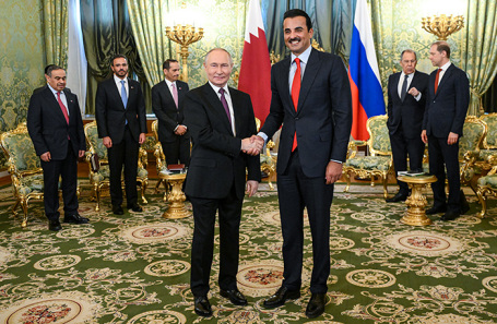 Владимир Путин и эмир Катара Тамим бен Хамад Аль Тани.