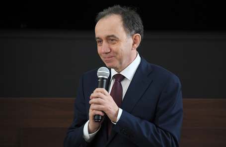 Игорь Озар.