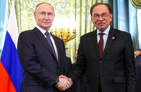 Владимир Путин и Анвар Ибрагим.