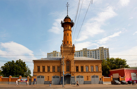Москва, пожарная часть №12 и каланча в Сокольниках.