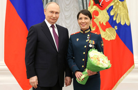 Владимир Путин и Людмила Болилая.