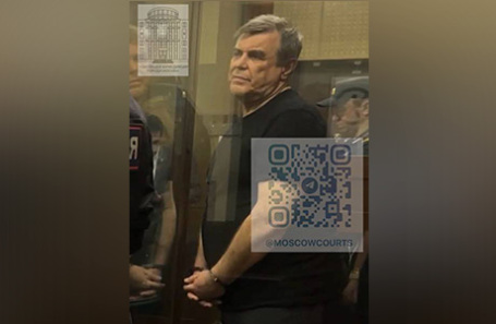 Геннадий Сахаров.