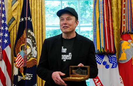 https://cdn.bfm.ru/news/maindocumentphoto/2025/05/31/_usa-trump_1.jpg