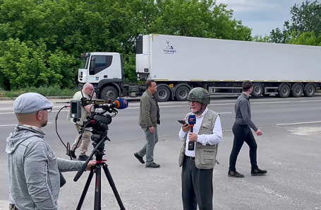 Фуры с телами военных армии Украины.