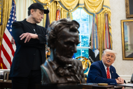 Президент США Дональд Трамп и Илон Маск.
