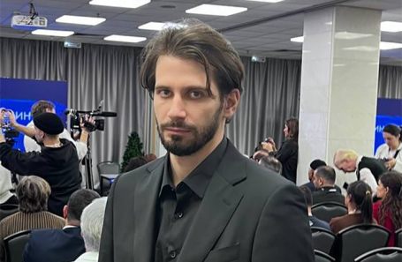 Дмитрий Кисиев.