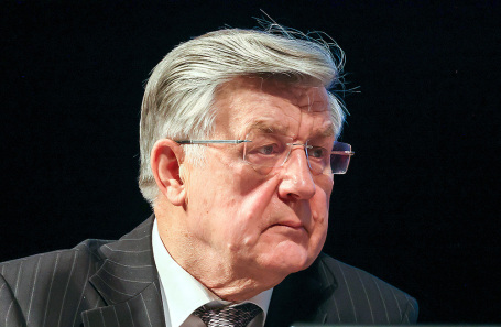 Михаил Тарасенко.